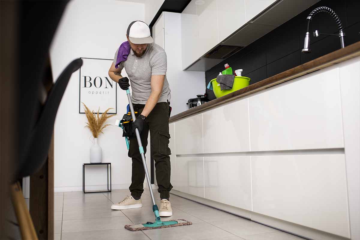 man-doing-professional-home-cleaning-service
